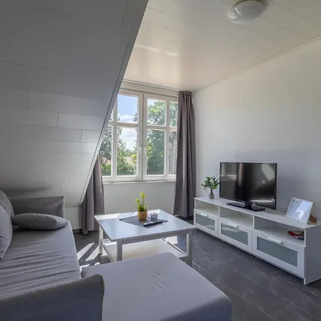 Aparthotel Natura Ideal Fuer Urlaub & Business, Kueche, Wlan, Parkplatz