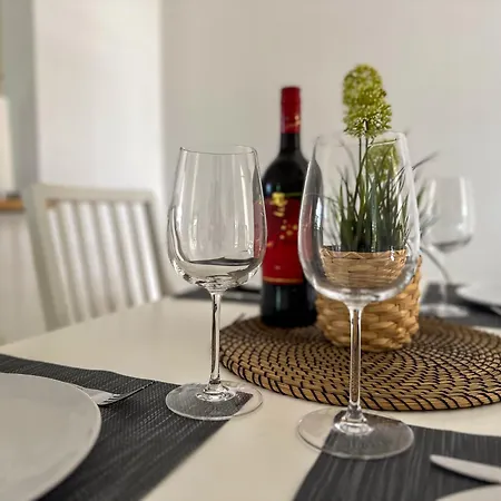 Natura Ferienhaus, In , Komfort Fuer Gaeste & Firmen ,wlan & Parkplatz Aparthotel 4*