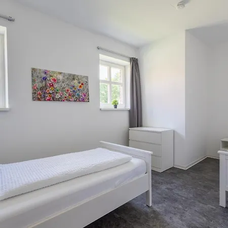Natura Ferienhaus, In , Komfort Fuer Gaeste & Firmen ,wlan & Parkplatz Aparthotel Rhauderfehn
