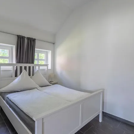 Natura Ideal Fuer Urlaub & Business, Kueche, Wlan, Parkplatz Rhauderfehn