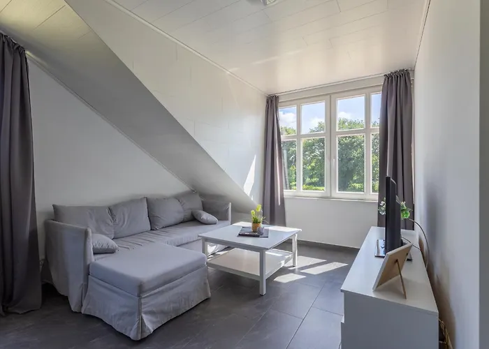 Natura Ferienhaus, In , Komfort Fuer Gaeste & Firmen ,wlan & Parkplatz Apart-hotel Rhauderfehn