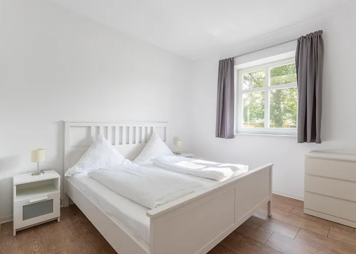 Apart-hotel Natura Ferienhaus, In , Komfort Fuer Gaeste & Firmen ,wlan & Parkplatz