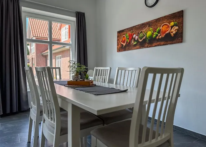 Natura Ferienhaus, In , Komfort Fuer Gaeste & Firmen ,wlan & Parkplatz 4*