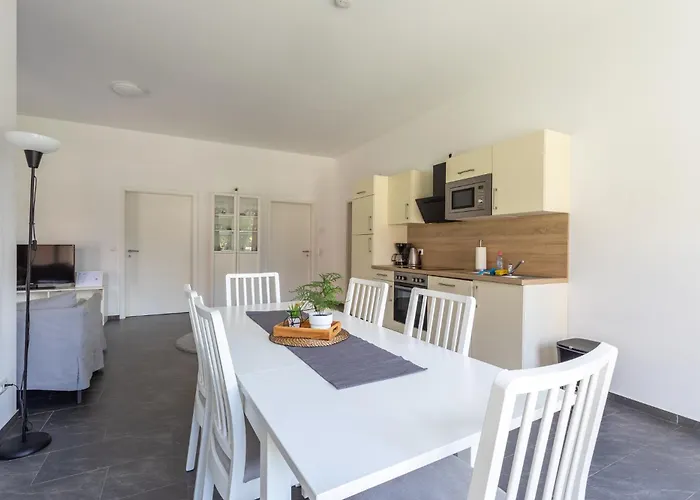 Natura Ferienhaus, In , Komfort Fuer Gaeste & Firmen ,wlan & Parkplatz