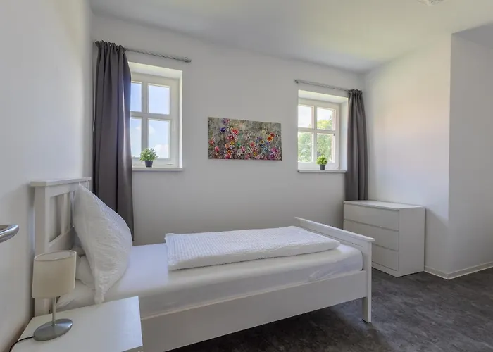 Apart-hotel Natura Ferienhaus, In , Komfort Fuer Gaeste & Firmen ,wlan & Parkplatz Rhauderfehn